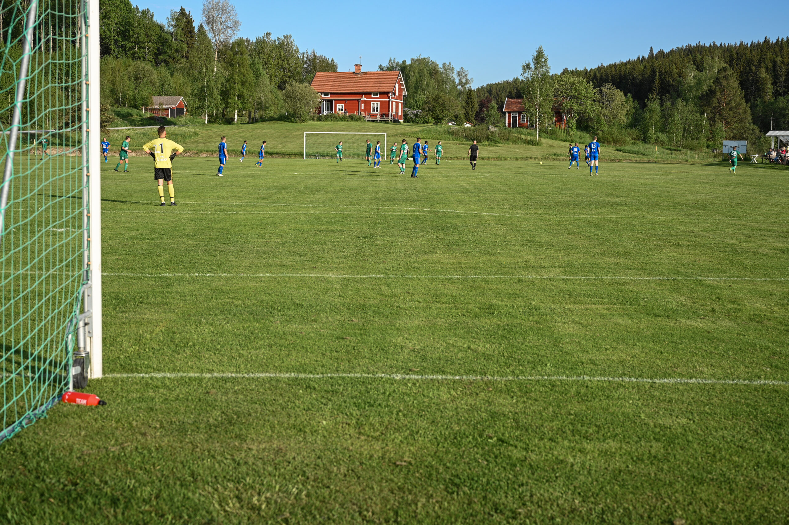 Fotbollsmatch i Järnboåsbygden